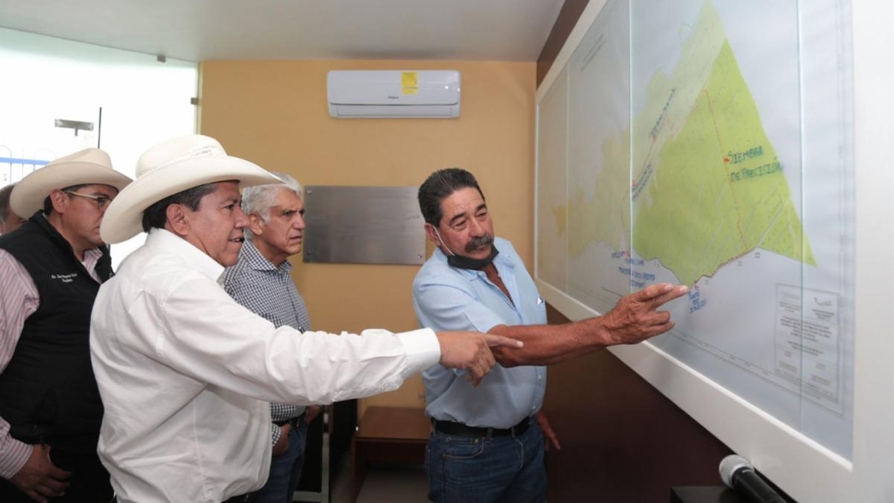 Apuesta Gobernador David Monreal por la tecnificación y modernización de los sistemas de riego