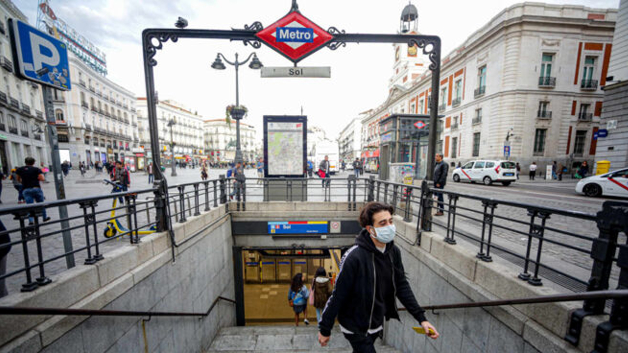 Se elevan a 18 los fallecidos en Madrid y los nuevos casos suben de 14.571 a 17.654 en las últimas 24 horas