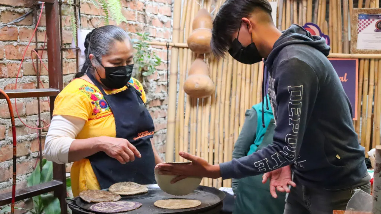 Fomenta JuventudEsGto la preservación de tradiciones en jóvenes