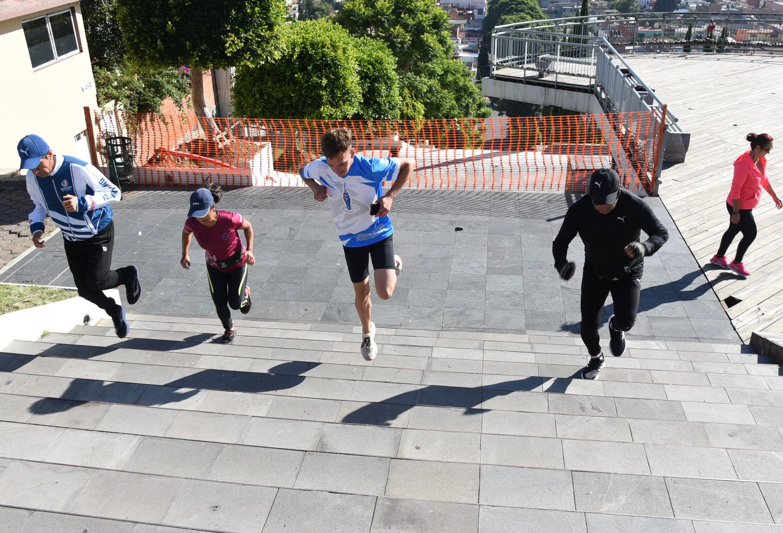 Al menos 250 atletas en Carrera Towerrunning Tlaxcala 2022