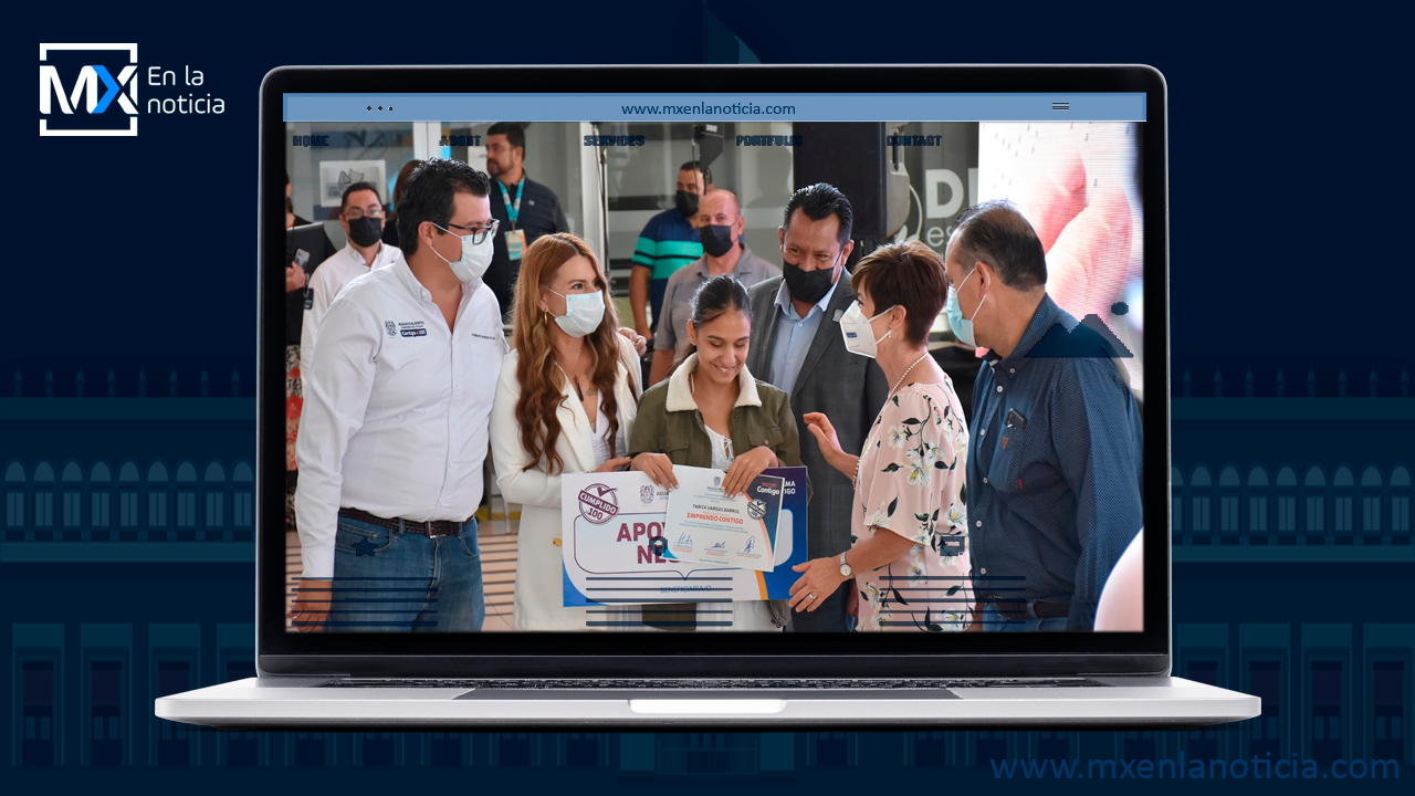 Martín Orozco y Yolanda Ramírez hacen entrega de apoyos a personas con discapacidad visual en el Estado de Aguascalientes