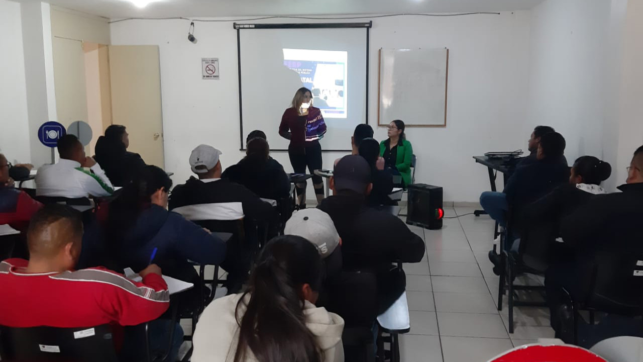 Capacitan a policías municipales de Tlaxcala Capital