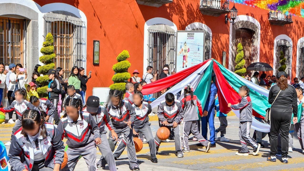 Este miércoles habrá cierre de calles por desfile del 114 aniversario de la revolución mexicana