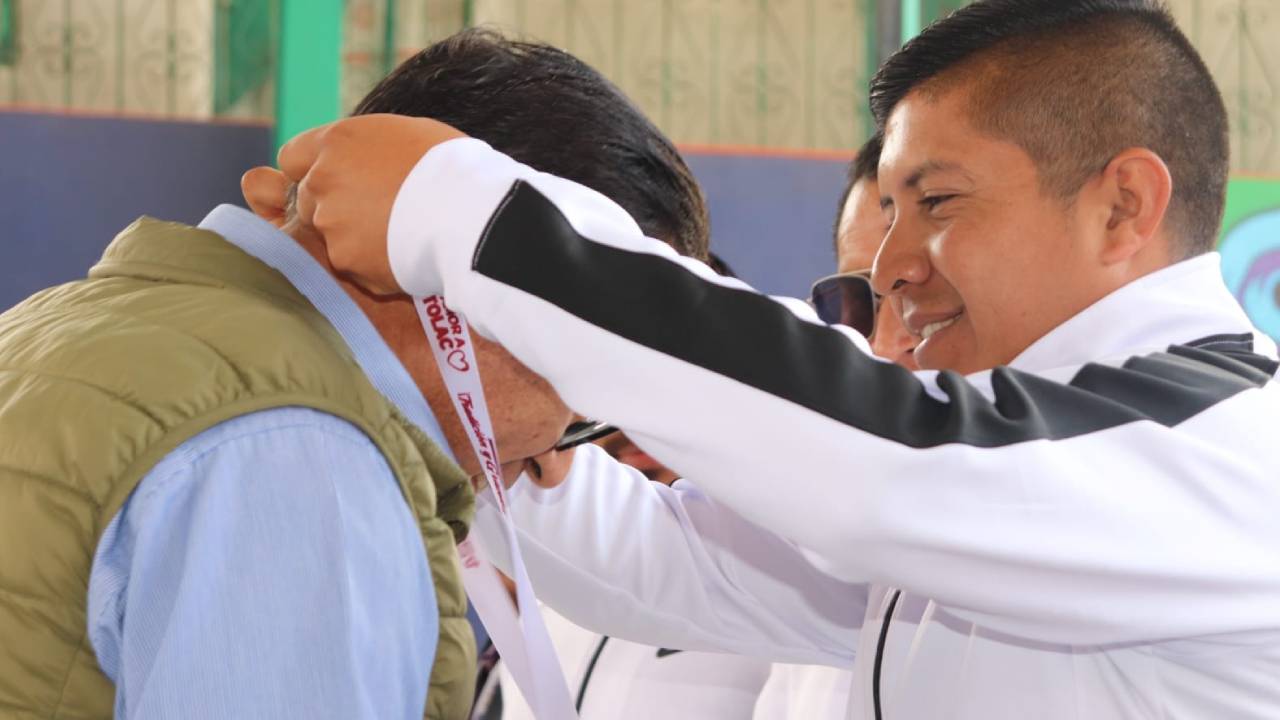 Gobierno municipal reconoce trayectoria de atletas y entrenadores de Totolac