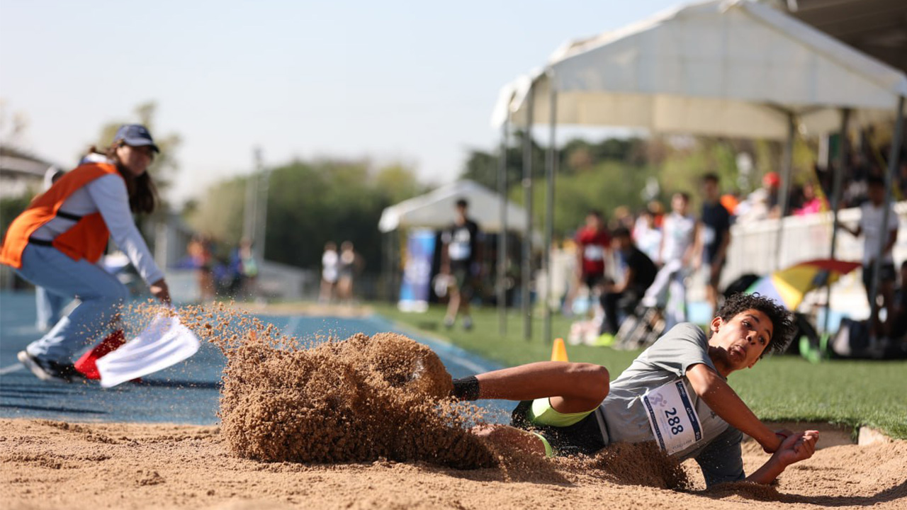 Elige INDEREQ deportistas de atletismo para Macroregionales de la CONADE