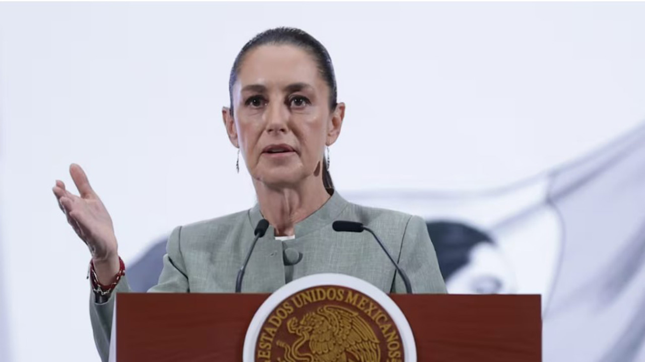"Ellos han dicho que no negocian con terroristas"; Sheinbaum cuestiona acuerdo del FBI con familiares de "El Chapo" para entregarse