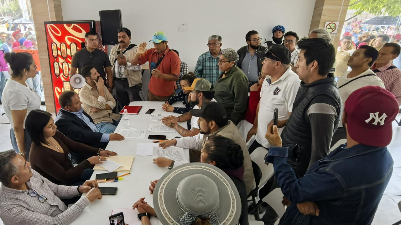 Se mantiene dialogo abierto entre Gobierno de Apizaco y Comerciantes