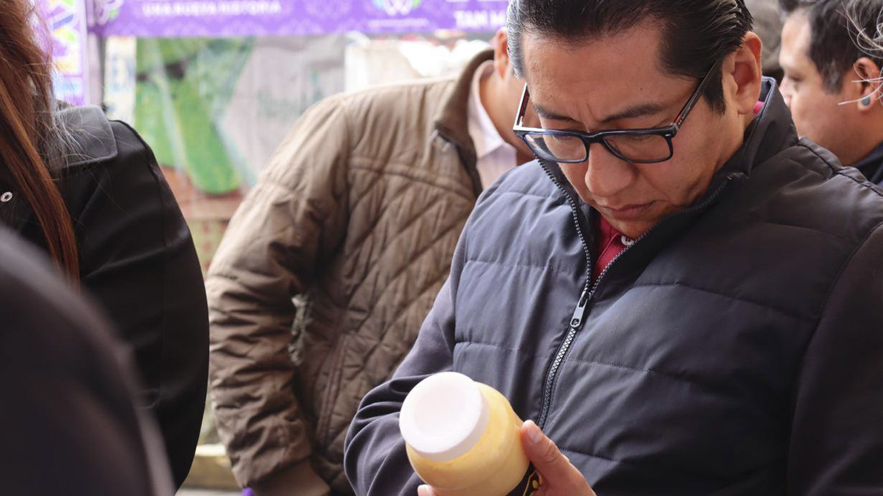 Instala Totolac mercado Alternativo “Tíanquistli” en Acxotla del Río para impulsar economía local y consumo saludable