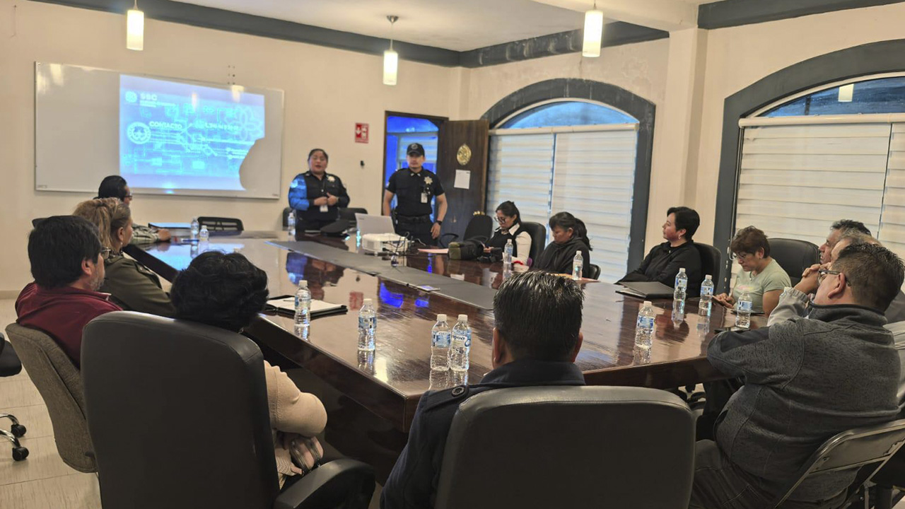 Totolac refuerza la seguridad de locatarios con capacitación para prevenir fraudes y extorsiones