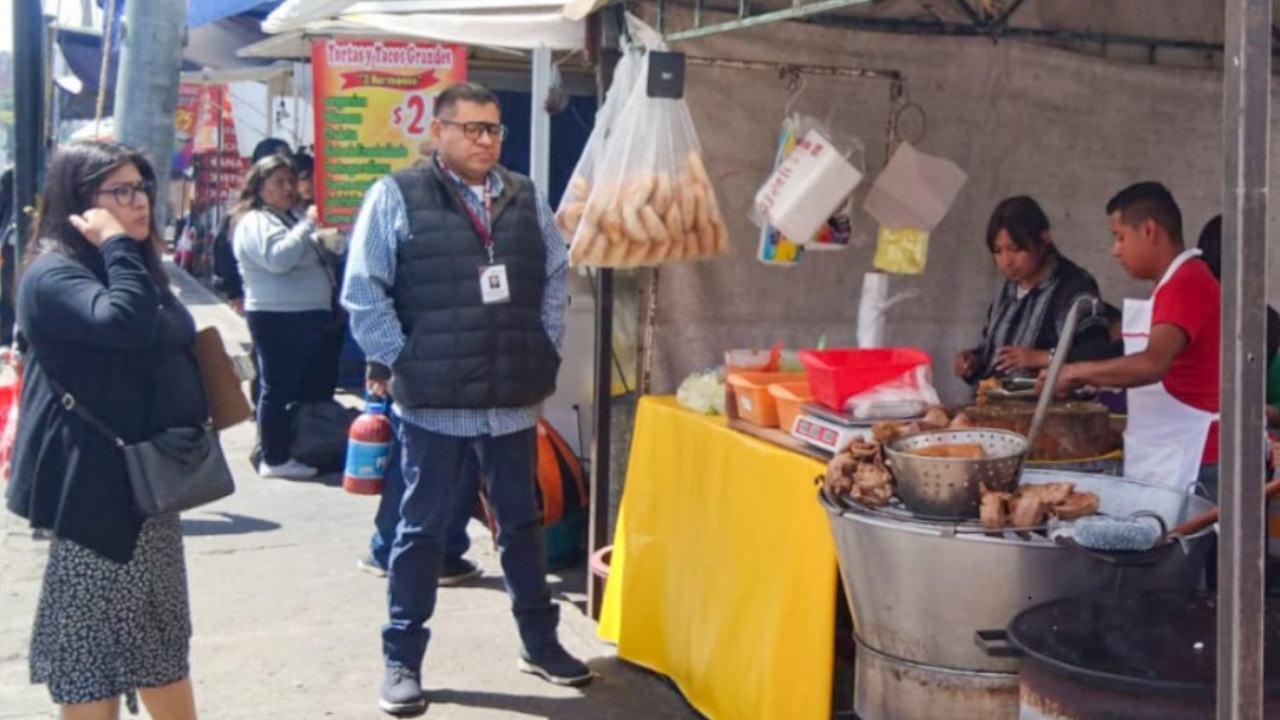 Promueve el Ayuntamiento de Tlaxcala cuidado ambiental en el mercado de la capital