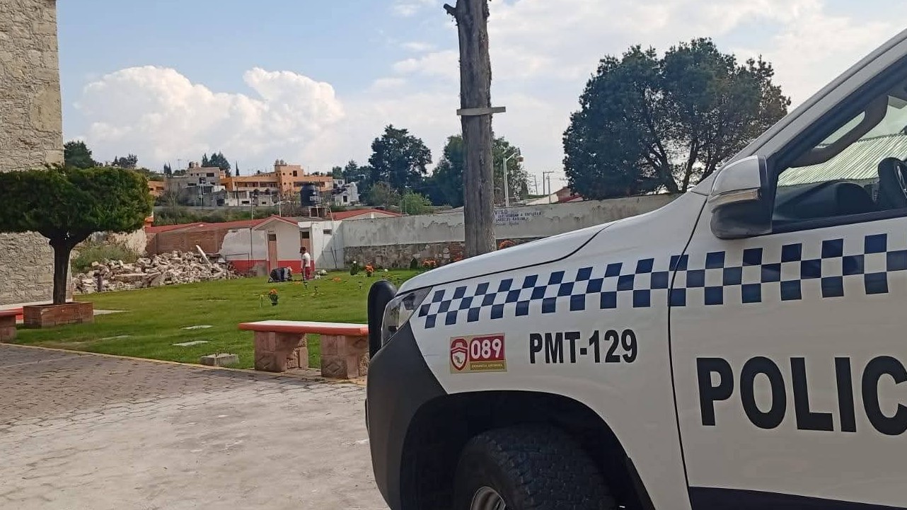 Totolac refuerza la seguridad en panteones durante las festividades de Día de Muertos