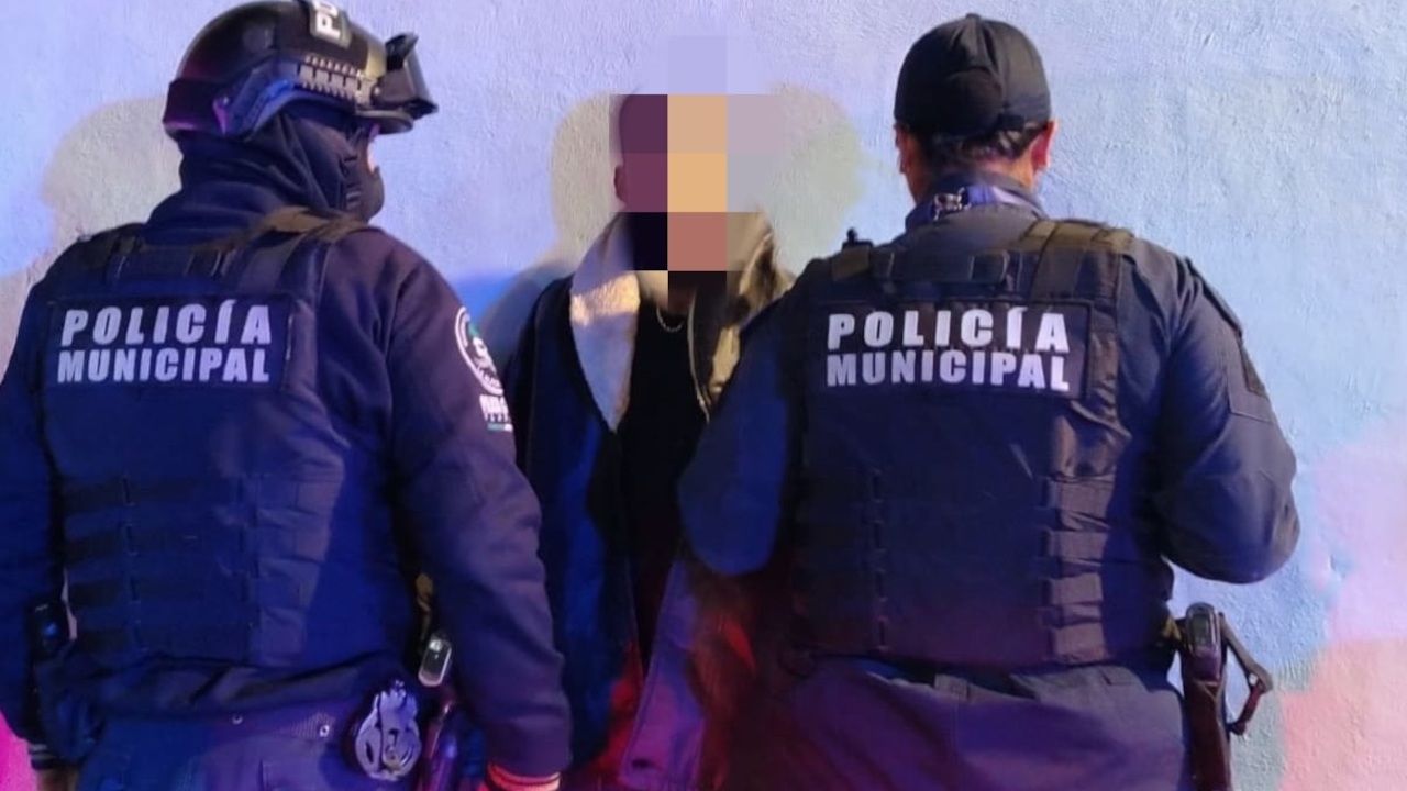 Policía Municipal de Tlaxcala colabora con la FGJE y detiene a sujeto con orden de aprehensión vigente