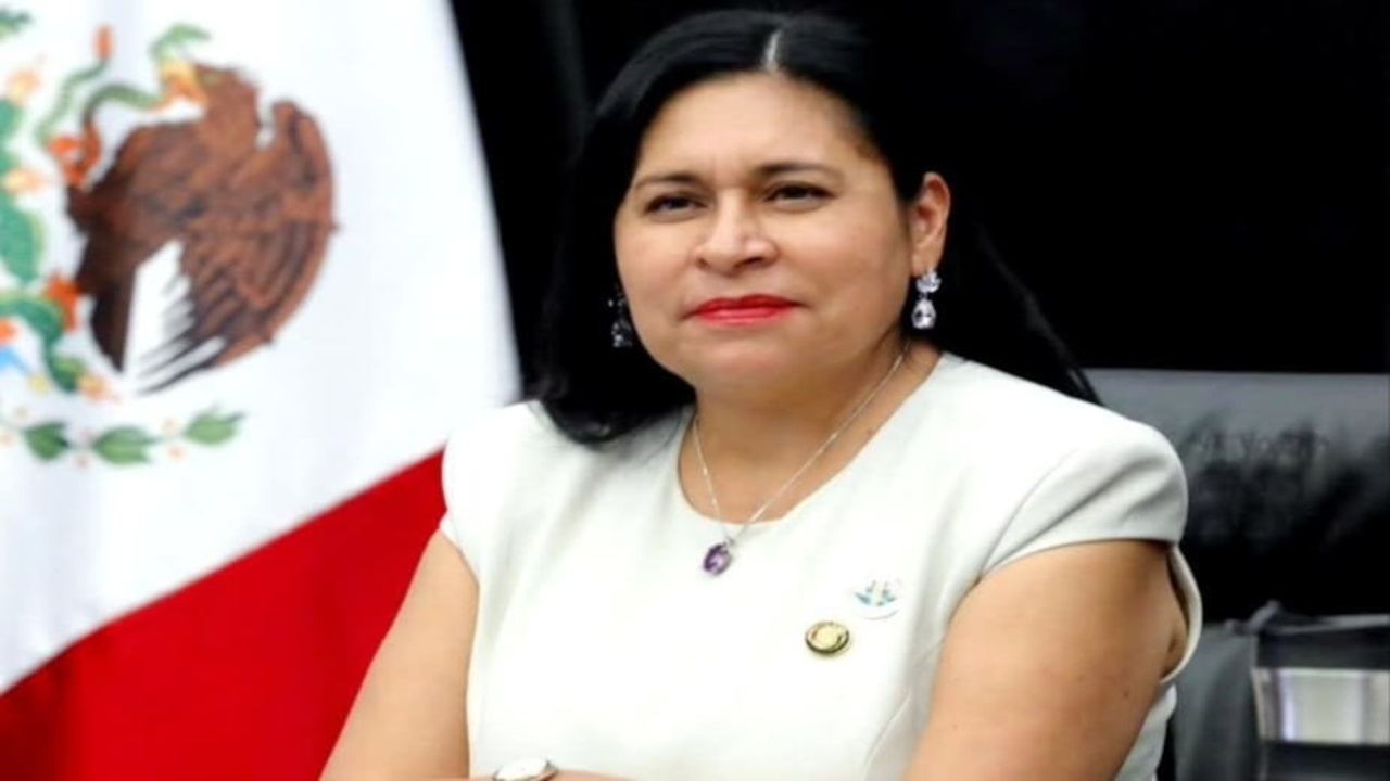 En Palacio Nacional, Ana Lilia Rivera cierra filas con la presidenta Claudia Sheinbaum