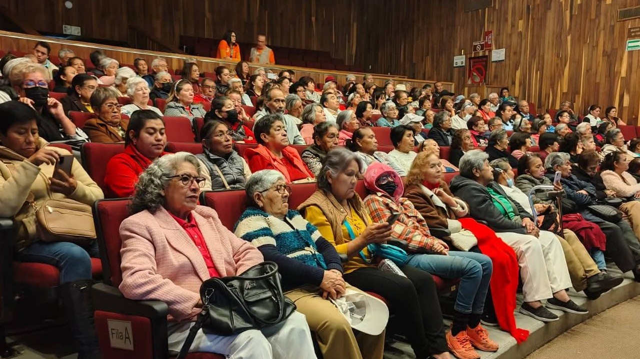 Gobierno Municipal de Totolac fortalece la atención a adultos mayores en coordinación con el IMSS