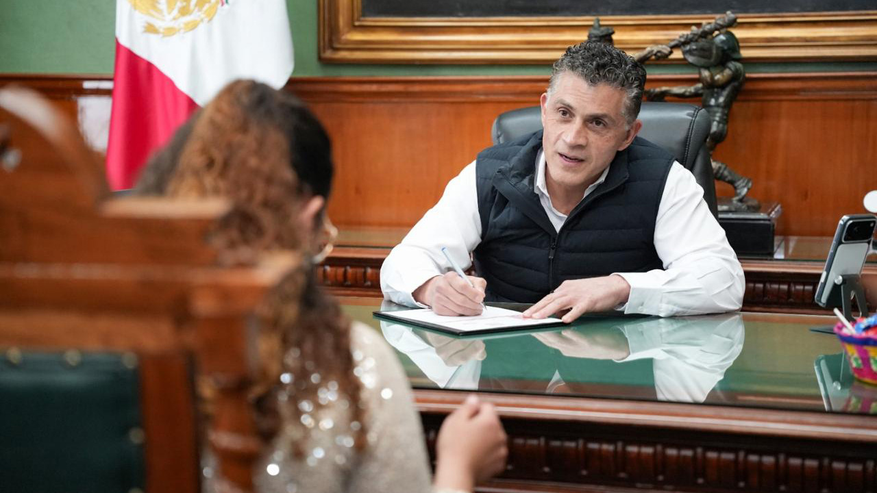 Tlaxcaltecas reconocen cercanía y atención de alfonso sánchez garcía en primera audiencia pública del 2026