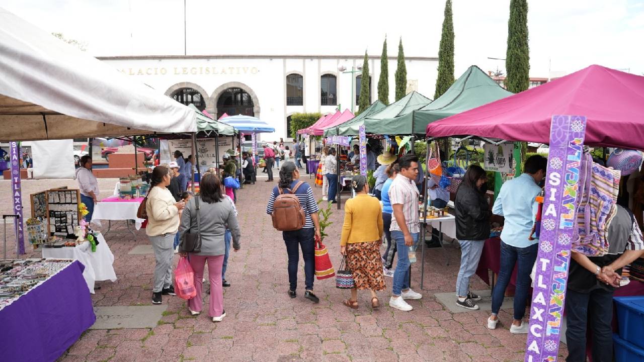 Invita Ayuntamiento de Tlaxcala al Mercado Social para este viernes 6 de febrero en la Plaza Juárez