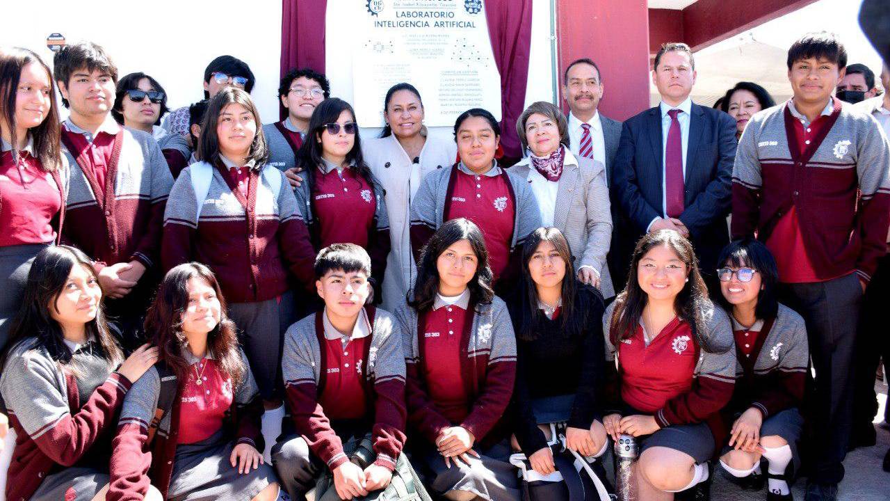 Ana Lilia Rivera Inaugura Laboratorio en Xiloxoxtla y coloca a Tlaxcala en la era de la Inteligencia Artificial