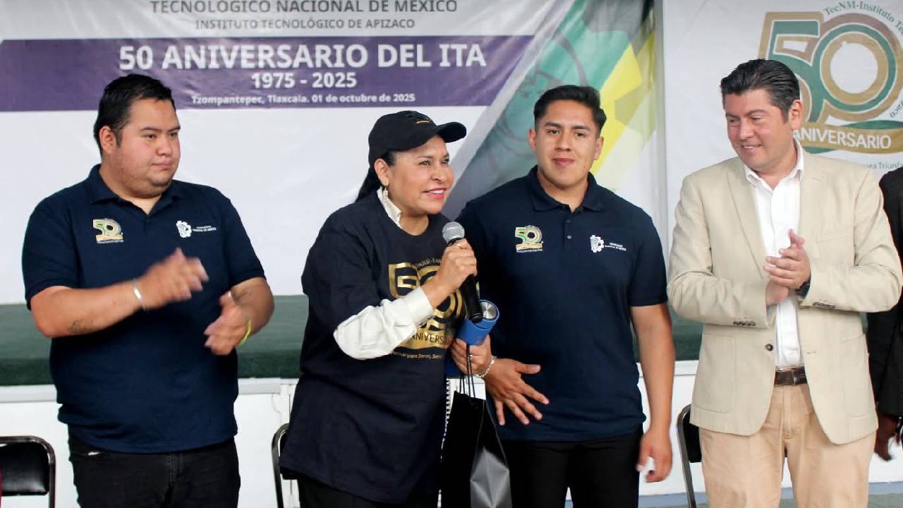 Ana Lilia Rivera: Juventud y tecnología, claves para el futuro académico y profesional de Tlaxcala