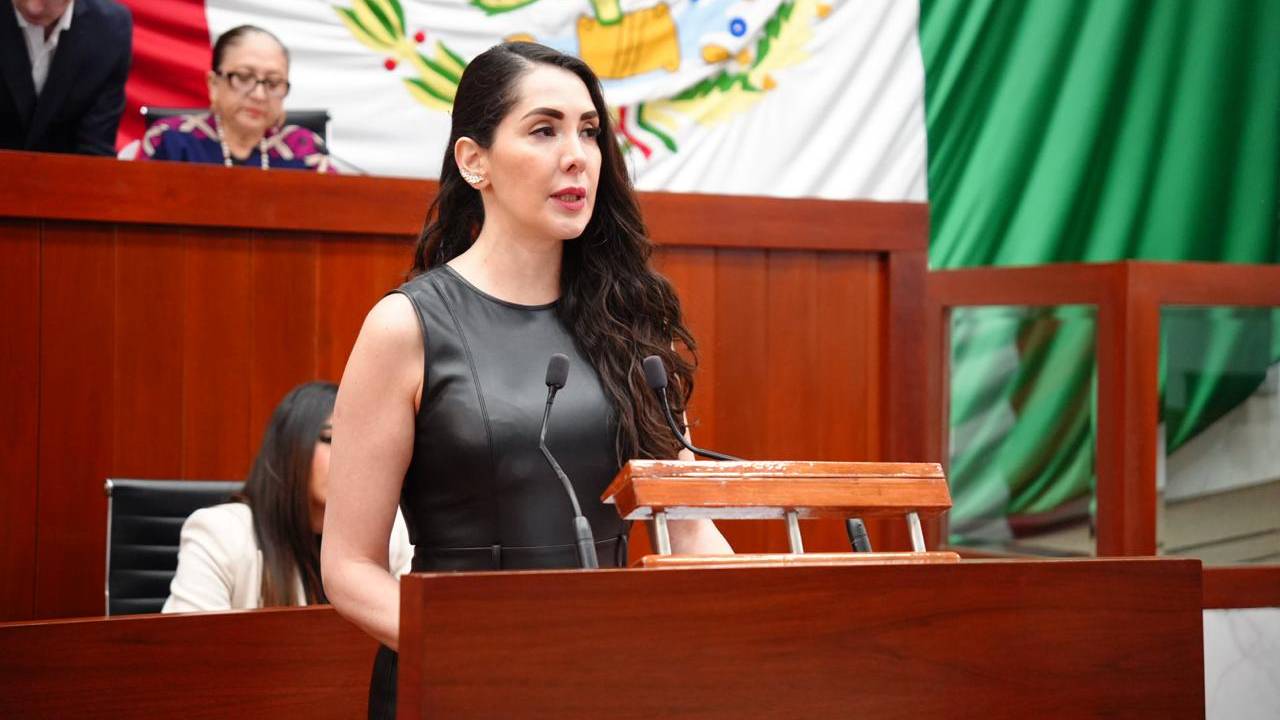 Propone Aurora Villeda acciones para cerrar la brecha salarial entre mujeres y hombres