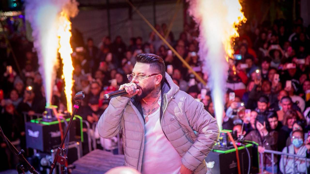 Danny Daniel pone a bailar a todo Apizaco en la Feria 2026