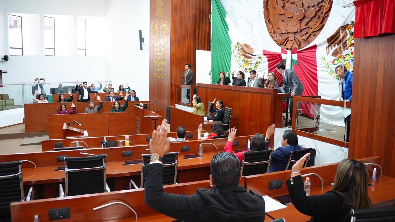 Congreso del Estado de Tlaxcala respalda reforma constitucional en materia de límite a jubilaciones y pensiones de las entidades públicas