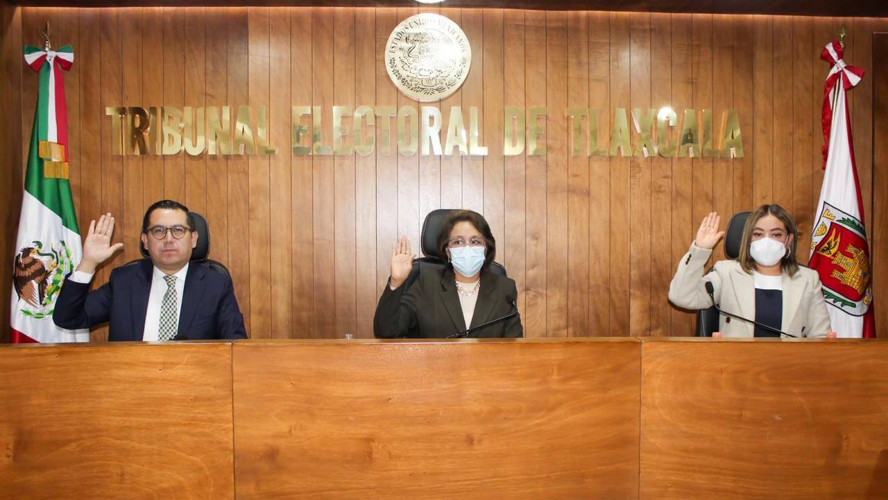 Ordena TET pagos a munícipes de Lázaro Cárdenas y Quilhetla y aprueba medidas para Síndica de Santa Cruz Tlaxcala y otra munícipe