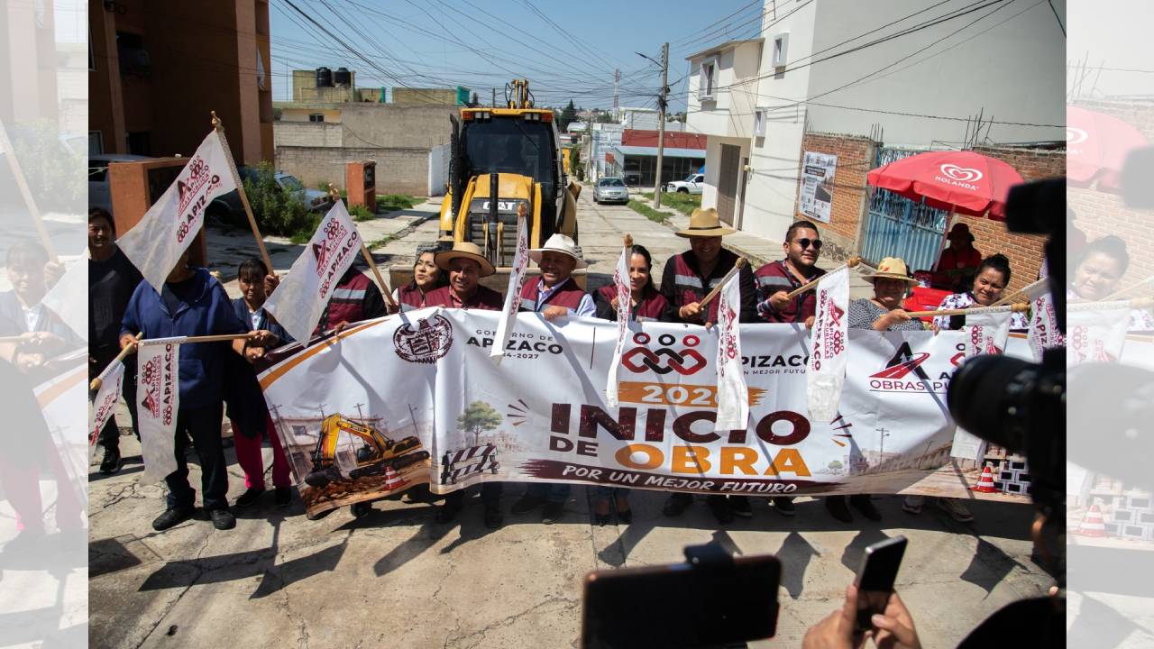 Presidente continúa transformando sus comunidades con más obra
