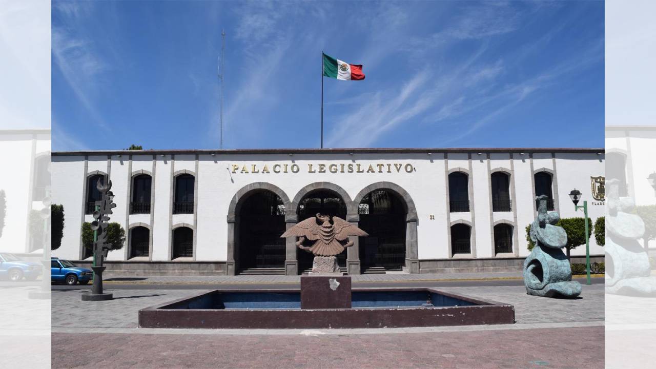 Recibe Comisión Especial expedientes de aspirantes al Premio “Miguel N. Lira”