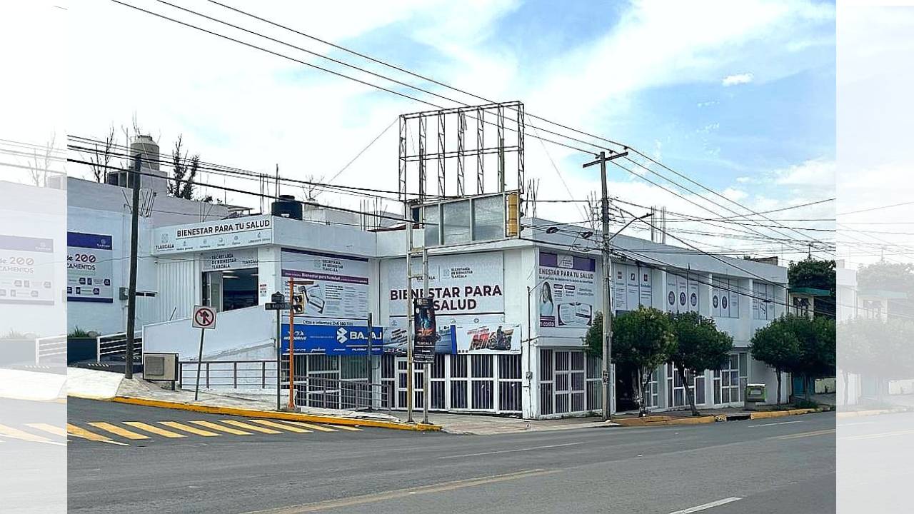 Ayuntamiento de Tlaxcala realiza trabajo de impermeabilización en la unidad de bienestar para tu salud