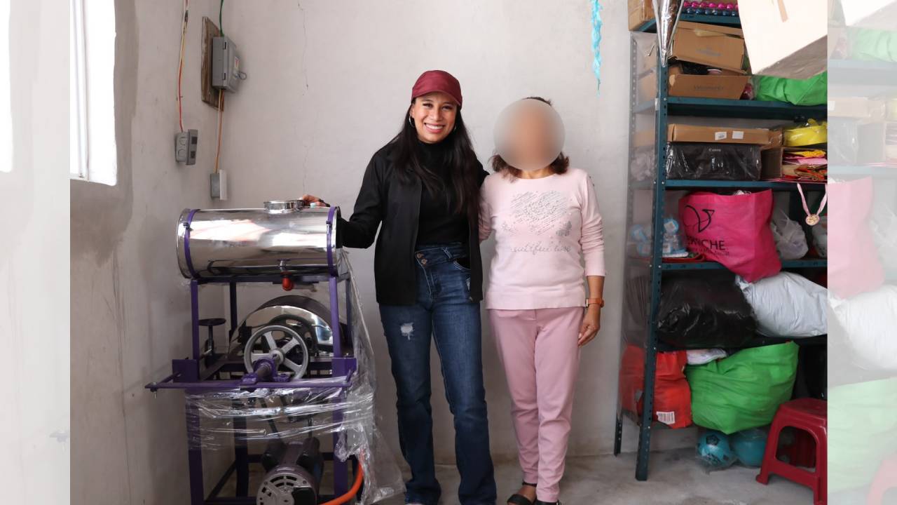 Entregan 24 molinos familiares para fortalecer la economía de las familias de Ixtenco