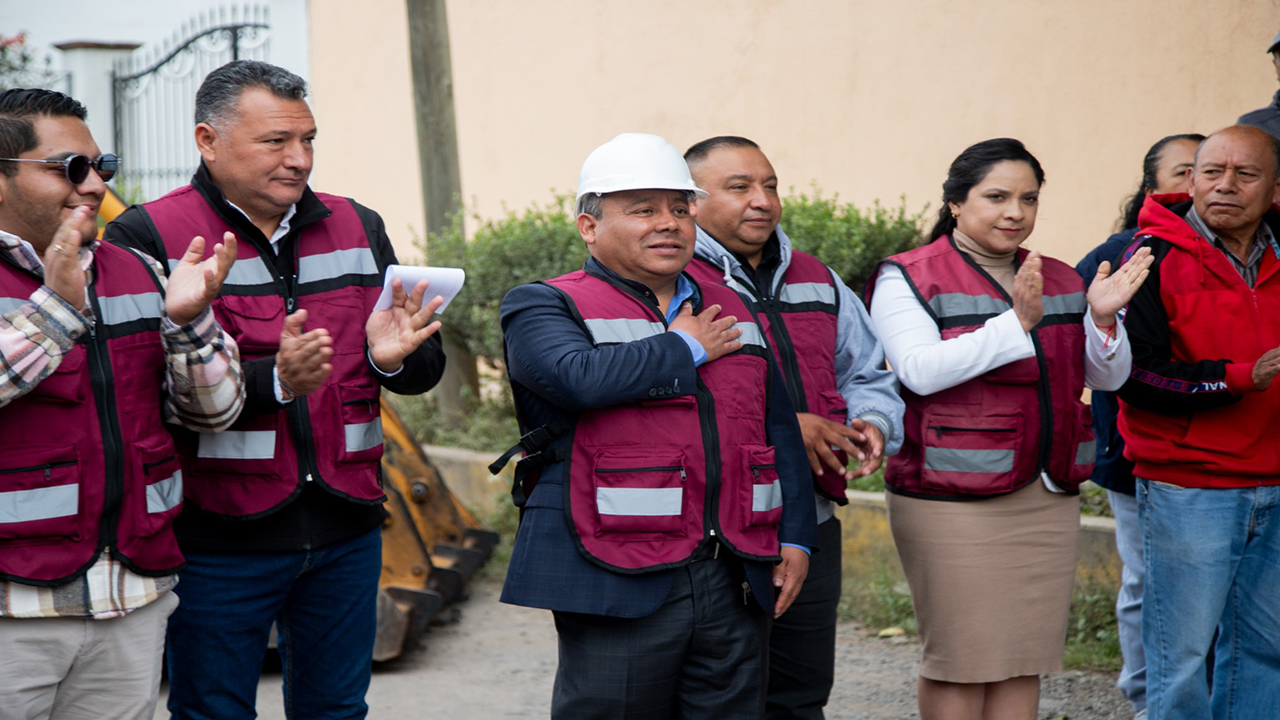 Con más de 984 m² de adoquinamiento, Gobierno de Apizaco inicia obra en calle Jorge El Ranchero Aguilar